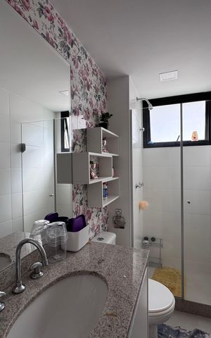 Apartamento para alugar com 230m², 4 quartos e 2 vagas Apartamento para alugar com 230m², 4 quartos e 2 vagasSuíte 3 - Banheiro