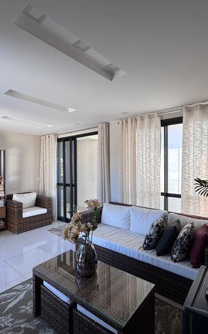 Apartamento para alugar com 230m², 4 quartos e 2 vagas Apartamento para alugar com 230m², 4 quartos e 2 vagasSala (Segundo Andar)