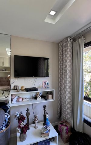 Apartamento para alugar com 230m², 4 quartos e 2 vagas Apartamento para alugar com 230m², 4 quartos e 2 vagasQuarto