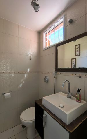 Casa de condomínio à venda com 256m², 5 quartos e 2 vagasLavabo - Casa 2