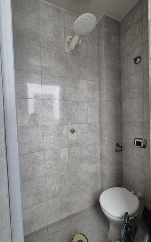 Apartamento à venda com 100m², 2 quartos e sem vaga Apartamento à venda com 100m², 2 quartos e sem vagaBanheiro 2