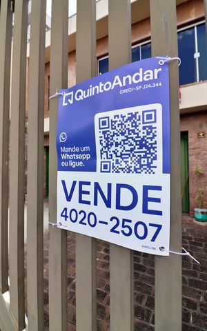 Casa à venda com 600m², 3 quartos e 4 vagasPlaca