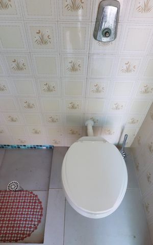 Casa à venda com 600m², 3 quartos e 4 vagasBanheiro de serviço