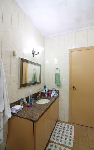 Casa à venda com 600m², 3 quartos e 4 vagasBanheiro Social