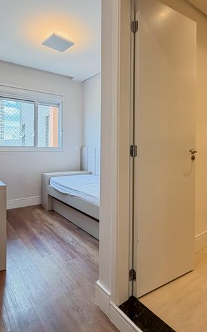 Apartamento à venda com 146m², 3 quartos e 3 vagas Apartamento à venda com 146m², 3 quartos e 3 vagasSuíte 1