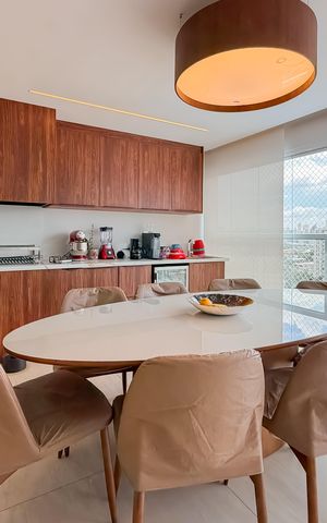 Apartamento à venda com 146m², 3 quartos e 3 vagas Apartamento à venda com 146m², 3 quartos e 3 vagasVaranda Gourmet