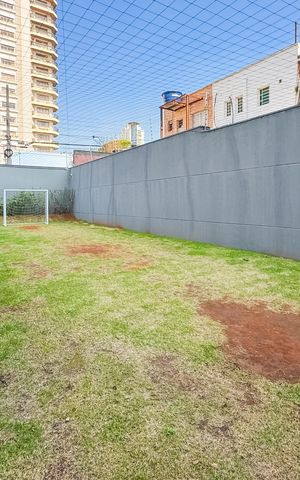 Apartamento à venda com 146m², 3 quartos e 3 vagas Apartamento à venda com 146m², 3 quartos e 3 vagasCampo de Futebol