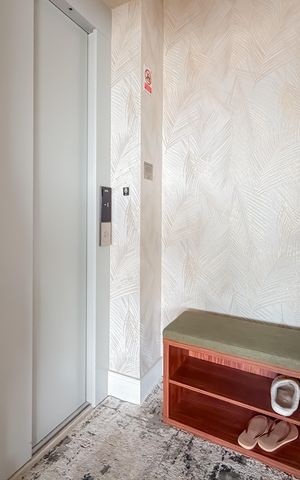 Apartamento à venda com 146m², 3 quartos e 3 vagas Apartamento à venda com 146m², 3 quartos e 3 vagasSala - Hall Privativo