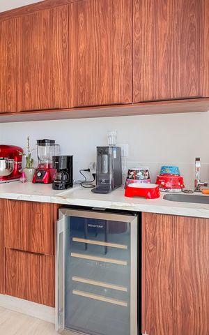 Apartamento à venda com 146m², 3 quartos e 3 vagas Apartamento à venda com 146m², 3 quartos e 3 vagasVaranda Gourmet
