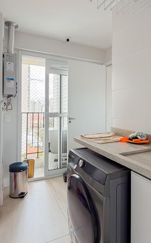 Apartamento à venda com 146m², 3 quartos e 3 vagas Apartamento à venda com 146m², 3 quartos e 3 vagasÁrea de Serviço