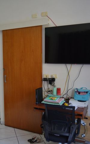 Casa à venda com 250m², 2 quartos e 2 vagasQuarto Suíte