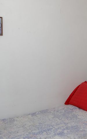 Apartamento à venda com 170m², 4 quartos e 3 vagas Apartamento à venda com 170m², 4 quartos e 3 vagasQuarto e Banheiro de serviço