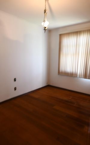 Casa para alugar com 540m², 4 quartos e 4 vagasQuarto 2