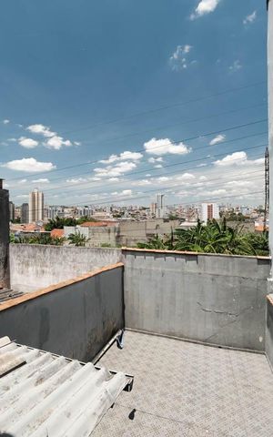 Casa para alugar com 70m², 2 quartos e 2 vagasÁrea de Serviço