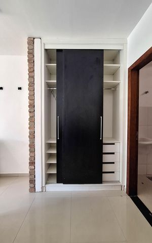 Studio para alugar com 32m², 1 quarto e 1 vaga Studio para alugar com 32m², 1 quarto e 1 vagaStudio