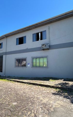 Casa para alugar com 400m², 2 quartos e 4 vagas Casa para alugar com 400m², 2 quartos e 4 vagasFachada