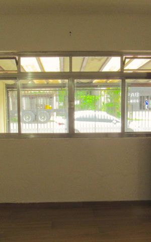 Casa para alugar com 150m², 3 quartos e 4 vagasSala