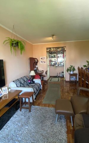 Apartamento à venda com 106m², 3 quartos e 2 vagas Apartamento à venda com 106m², 3 quartos e 2 vagasSala