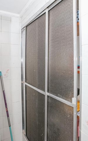 Apartamento à venda com 60m², 2 quartos e sem vaga Apartamento à venda com 60m², 2 quartos e sem vagaBanheiro