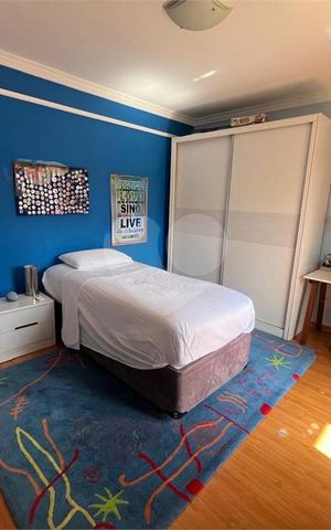Casa à venda com 199m², 3 quartos e 4 vagas