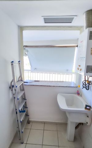 Apartamento à venda com 64m², 2 quartos e 1 vagaCozinha e Área de Serviço