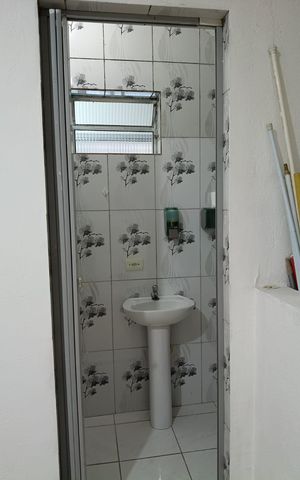 Casa à venda com 200m², 5 quartos e 2 vagas