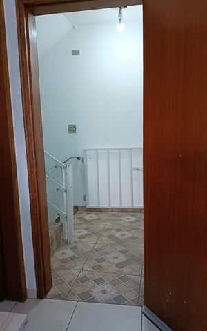 Casa à venda com 200m², 5 quartos e 2 vagas