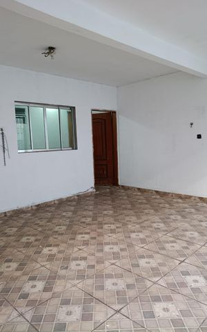 Casa à venda com 200m², 5 quartos e 2 vagas