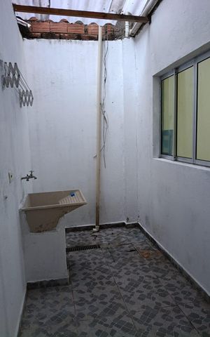 Casa à venda com 200m², 5 quartos e 2 vagas