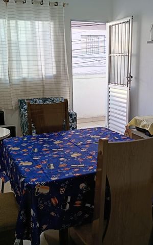 Casa à venda com 200m², 5 quartos e 2 vagas