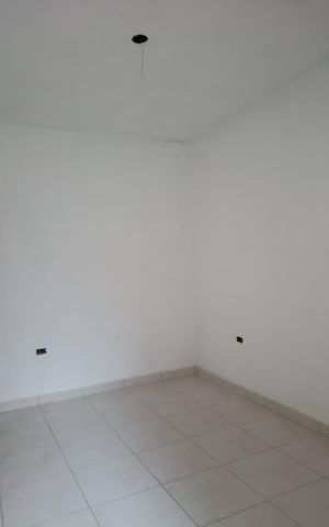 Casa à venda com 200m², 5 quartos e 2 vagas