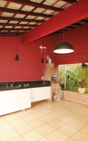 Casa de condomínio à venda com 152m², 3 quartos e 4 vagasÁrea gourmet