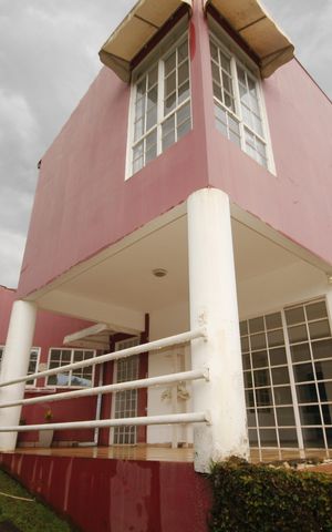 Casa de condomínio à venda com 152m², 3 quartos e 4 vagasfachada