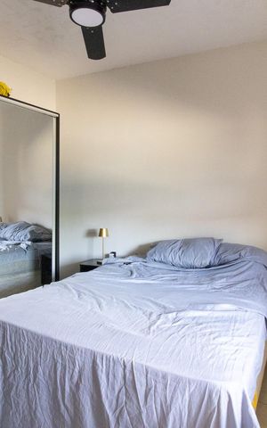 Casa à venda com 197m², 3 quartos e 2 vagas Casa à venda com 197m², 3 quartos e 2 vagasQuintal