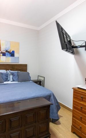 Casa à venda com 197m², 3 quartos e 2 vagas Casa à venda com 197m², 3 quartos e 2 vagasQuarto 2