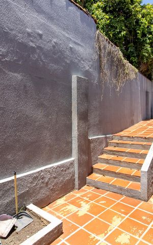 Casa à venda com 197m², 3 quartos e 2 vagas Casa à venda com 197m², 3 quartos e 2 vagasÁrea externa