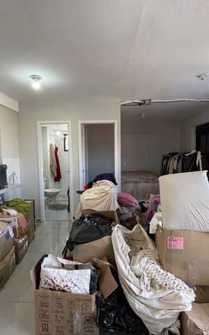 Apartamento à venda com 38m², 2 quartos e sem vaga Apartamento à venda com 38m², 2 quartos e sem vagaSala/Cozinha