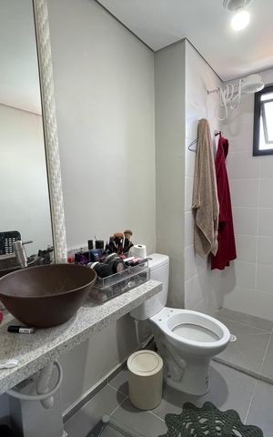 Apartamento à venda com 38m², 2 quartos e sem vaga Apartamento à venda com 38m², 2 quartos e sem vagaBanheiro