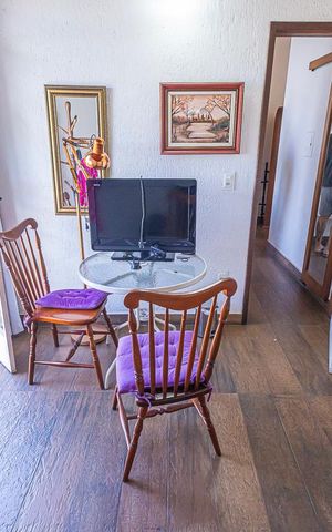 Casa à venda com 469m², 10 quartos e 4 vagas Casa à venda com 469m², 10 quartos e 4 vagasquarto 10 / varanda