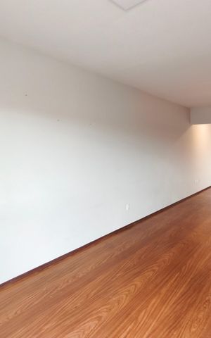 Apartamento à venda com 118m², 2 quartos e 1 vaga Apartamento à venda com 118m², 2 quartos e 1 vagaSala