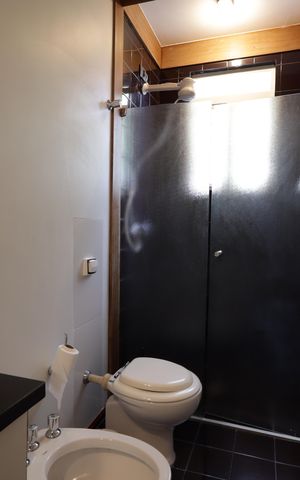 Casa à venda com 568m², 6 quartos e 2 vagasBanheiro da Suíte 3