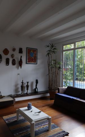 Casa à venda com 568m², 6 quartos e 2 vagasSala