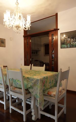 Casa à venda com 568m², 6 quartos e 2 vagasSala de Jantar