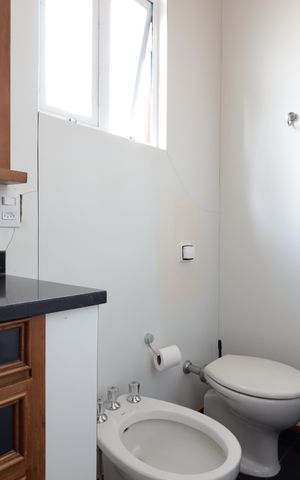 Casa à venda com 568m², 6 quartos e 2 vagasBanheiro da Suíte 1