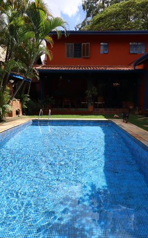 Casa à venda com 568m², 6 quartos e 2 vagasPiscina