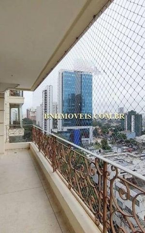 Apartamento à venda com 195m², 4 quartos e 3 vagas
