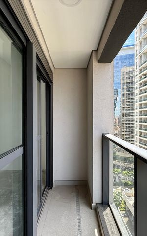 Apartamento à venda com 227m², 3 quartos e 4 vagas Apartamento à venda com 227m², 3 quartos e 4 vagasSacada da Suíte 1