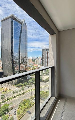 Apartamento à venda com 227m², 3 quartos e 4 vagas Apartamento à venda com 227m², 3 quartos e 4 vagasSacada da Suíte 1