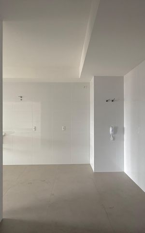 Apartamento à venda com 227m², 3 quartos e 4 vagas Apartamento à venda com 227m², 3 quartos e 4 vagasCozinha