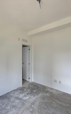 Apartamento à venda com 227m², 3 quartos e 4 vagas Apartamento à venda com 227m², 3 quartos e 4 vagasSuíte 2